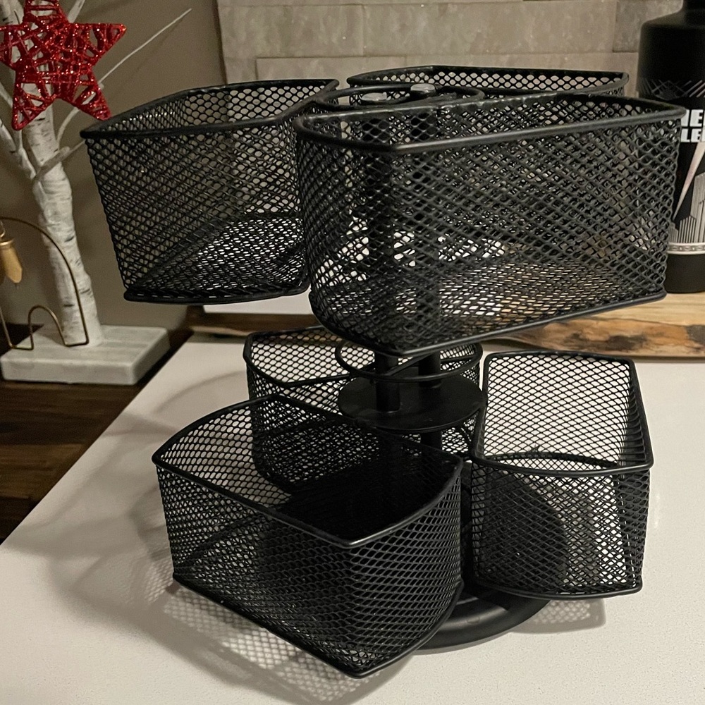 Organizing Makeup Carousel